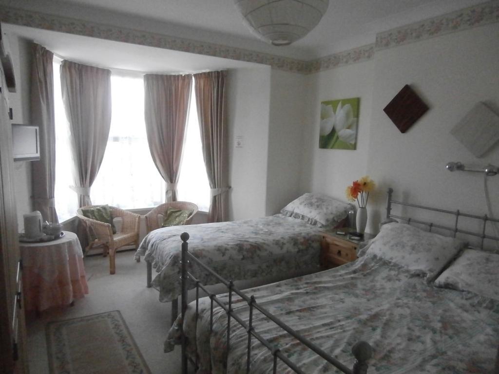 Trevu House Hotel Falmouth Bilik gambar